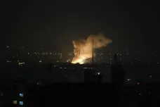 Izrael zaútočil na íránský jaderný program, exploze se ozvaly i v Teheránu