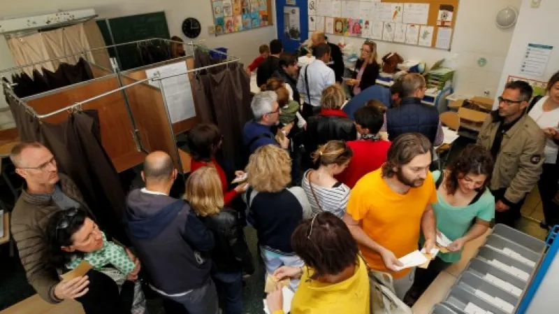 Momentky z volebních místností