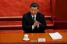 Spor o zacházení Číny s Ujgury pokračuje, Peking uvalil sankce na Británii