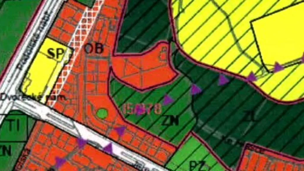 Červená znamená stavební pozemek