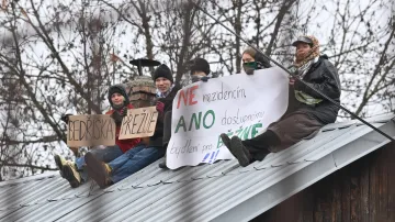 Příznivci ostravské osady Bedřiška