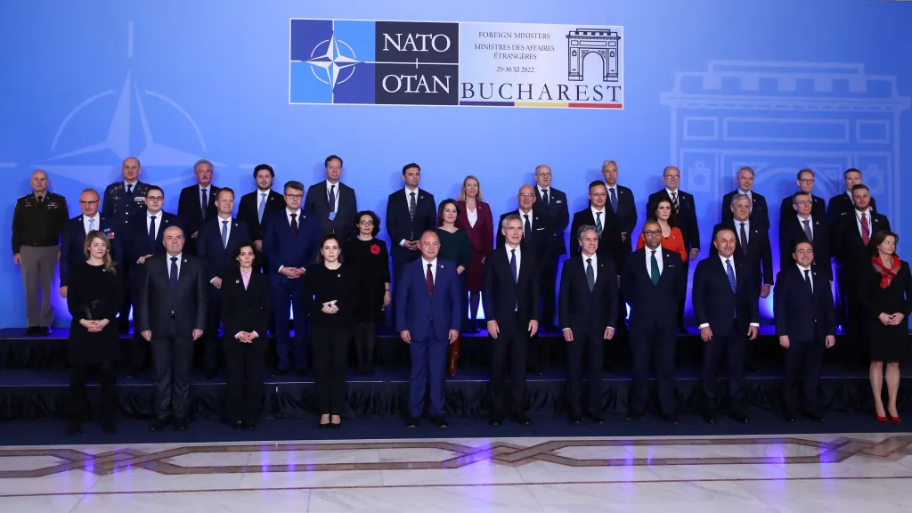 Ministři zahraničí zemí NATO v Bukurešti