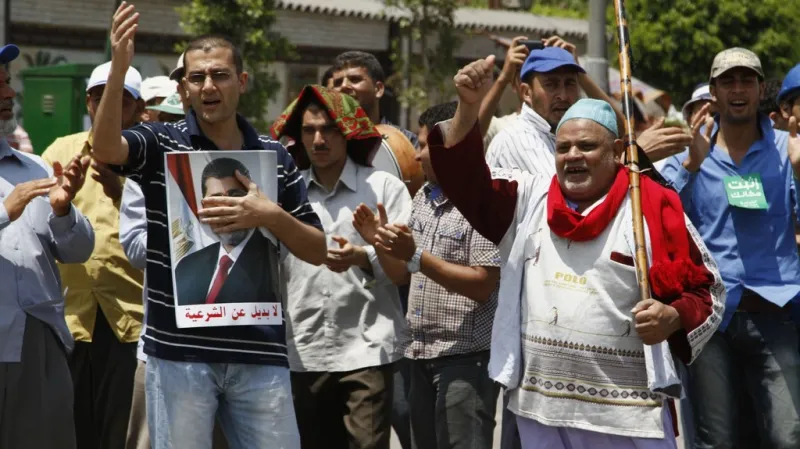 Demonstrace po převratu