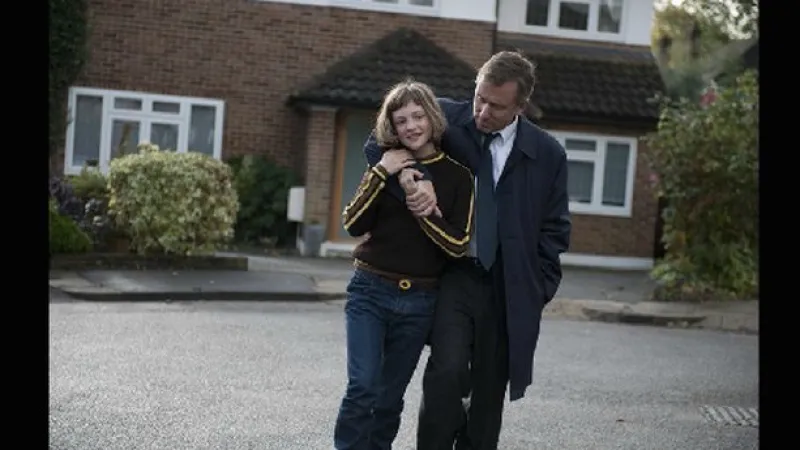 Z filmu Rozbitý svět - VB, režie: Rufus Norris. Grand Prix Febiofestu 2013