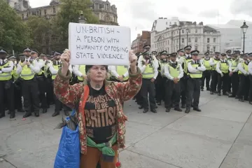 Britská vláda chystá zpřísnění pravidel pro opakované demonstrace