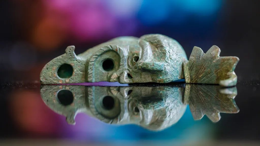 Olejová lampa ve tvaru lidské tváře