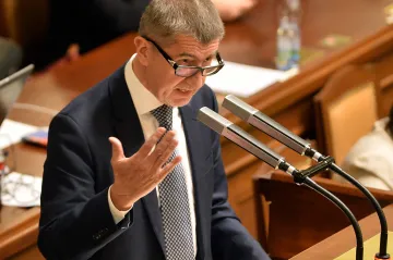 Poslanci přehlasovali veto zákona o střetu zájmů