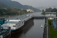 SeČTeno z Ústeckého kraje: Covid zastavil dopravu po vodě, loděnice se dočkají první pomoci až nyní