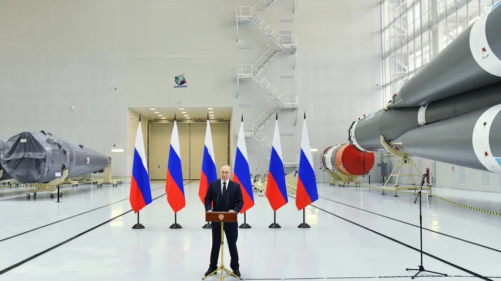 Vladimir Putin na kosmodromu Vostočnyj
