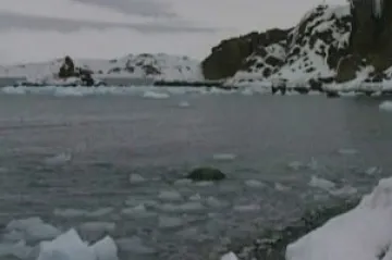 Od Antarktidy se odlomil ohromný kus ledovce