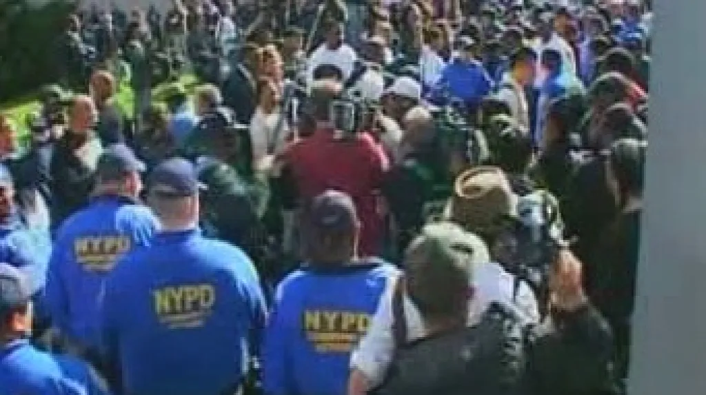 Newyorčané protestují proti údajně rasistickému verdiktu soudu