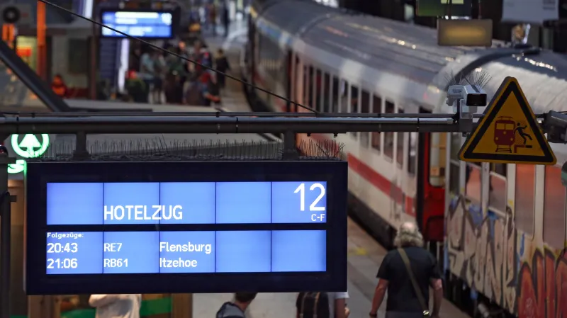 Hotelový vlak na nádraží v Hamburku