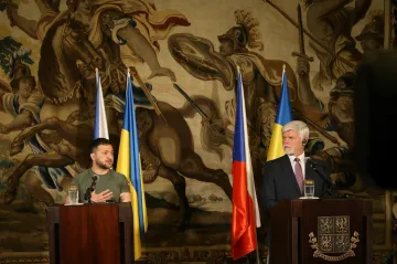 Rusko není zdaleka tak silné, řekl Pavel po jednání se Zelenským v Praze. Ten Česku poděkoval za pomoc
