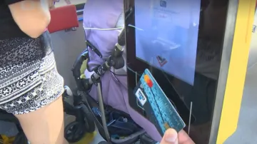 Platba jízdného kartou