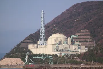 Bill Gates chce změnit energetiku. Ve spolupráci s Warrenem Buffettem postaví v USA sodíkový reaktor