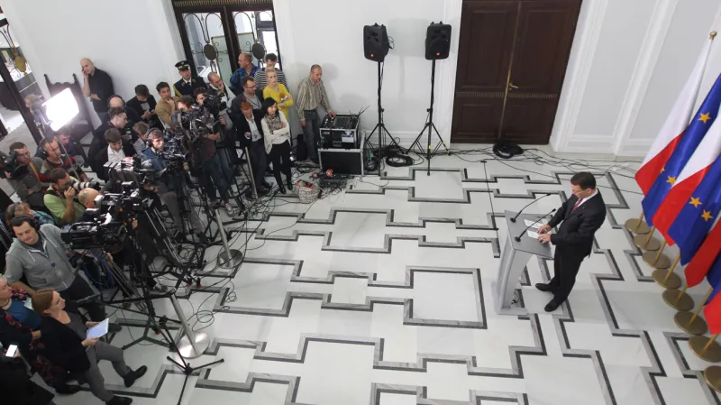 Radoslaw Sikorski na setkání s novináři