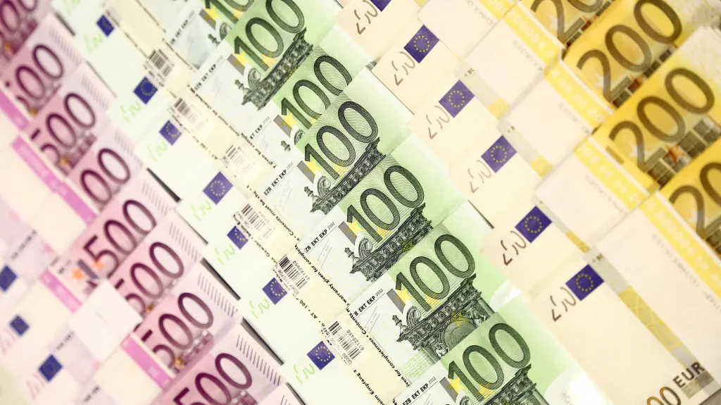 Eurové bankovky –⁠ ilustrační obrázek