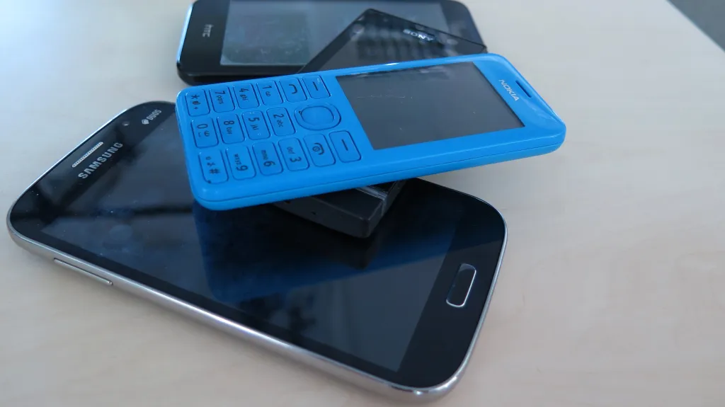 Mobilní telefony