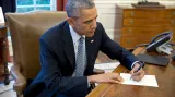 Obama využil čerstvě obnovené pošty k odpovědi na osobní pozvánku