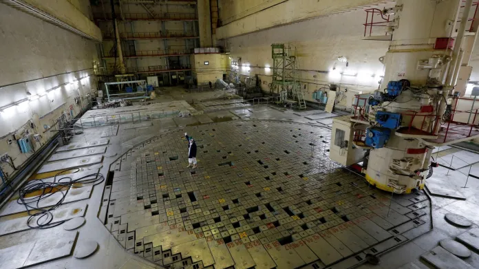 Vnitřek haly reaktoru černobylské jaderné elektrárny, březen 2021