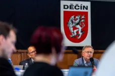 Zastupitelé v Děčíně odvolali část městské rady, primátor Anděl nevyloučil rozpad koalice 