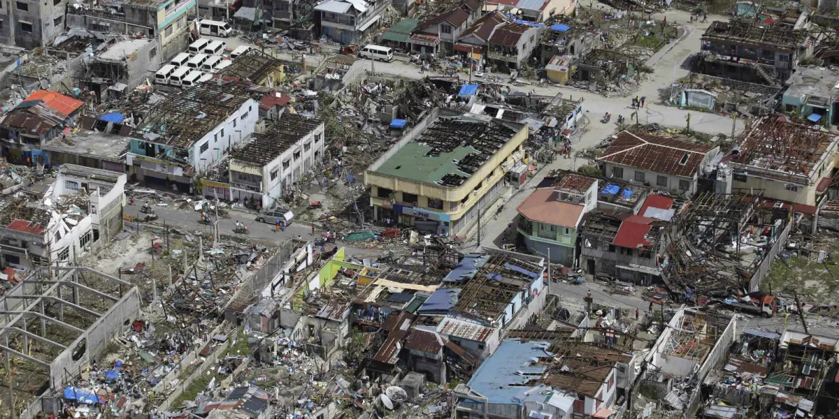 Haiyan zasáhl přes devět milionů lidí, zabíjel i v Číně a Vietnamu