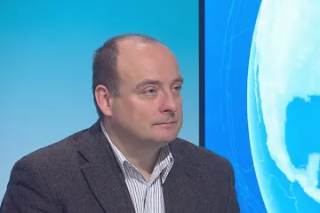 Válka na Ukrajině je pro Rusko totální katastrofa, sledujeme konec Putina, míní Šír