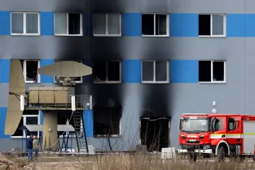 Soud rozhodne o vazbě pro Američanku obviněnou z útoku na pardubickou firmu