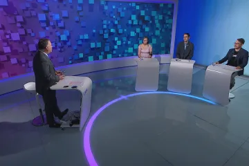 O energetice či mezinárodních závazcích debatovali hosté Politického spektra