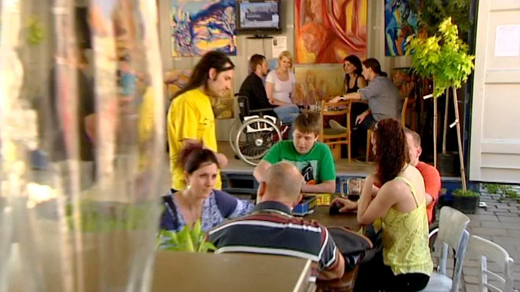 Kavárna Popojedem v Plzni