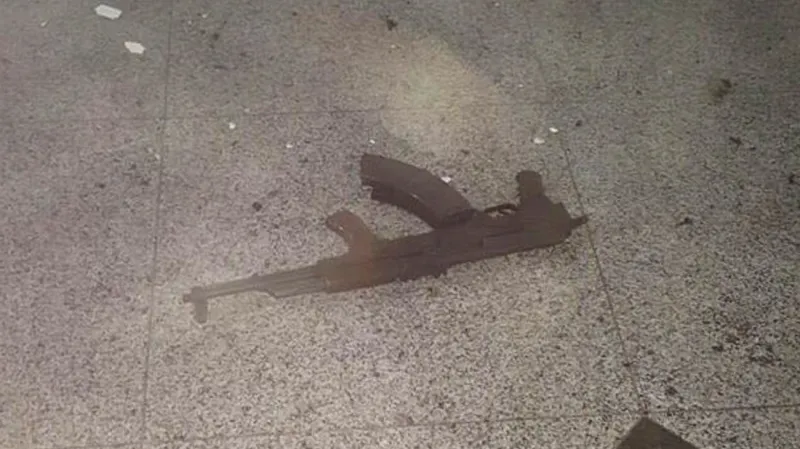 Szántó: Útočníci na letišti byli tři