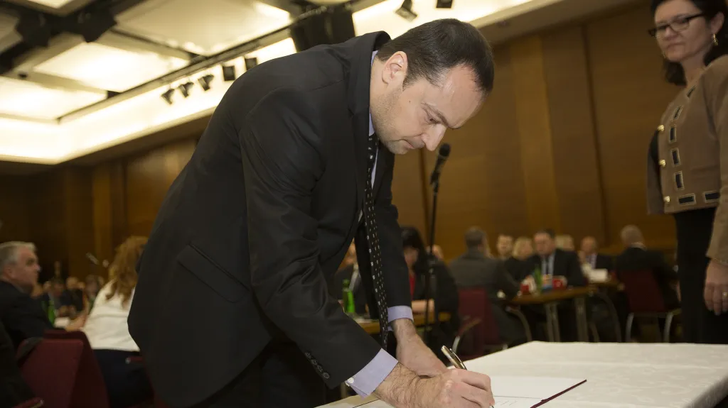 Primátor Havířova Daniel Pawlas (KSČM) v křesle zůstane