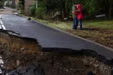 Povodňová vlna se řítí na polskou Vratislav, v Rakousku přetékají hráze