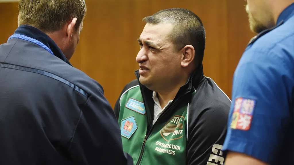 Překupníci drog u soudu