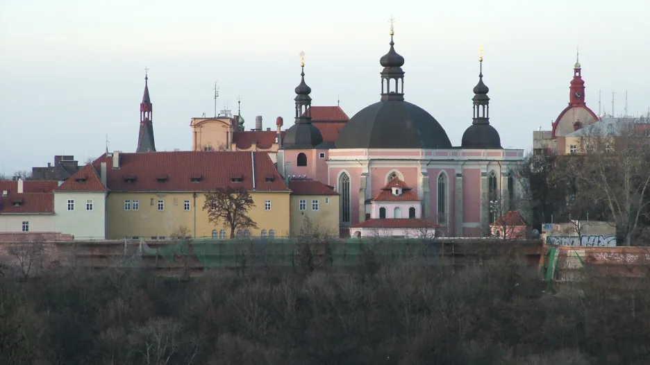 Kostel Nanebevzetí Panny Marie a svatého Karla Velikého