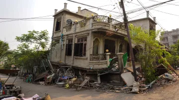 Následky zemětřesení v Myanmaru