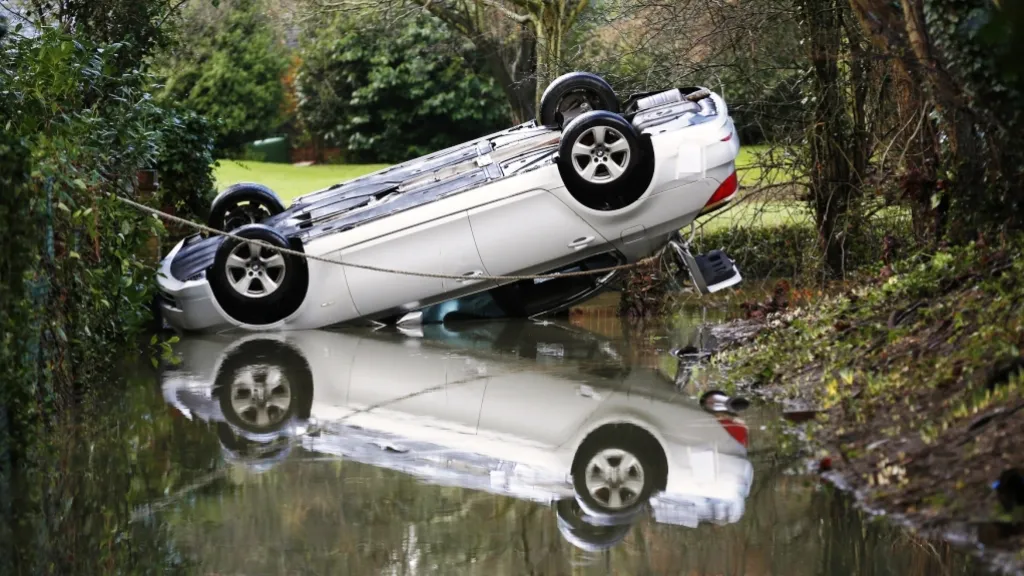 Záplavy ve městě Brockham v anglickém hrabství Surrey