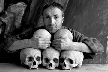 Světlo a tváře - hledačství a portrétní mistrovství Petra Zhoře