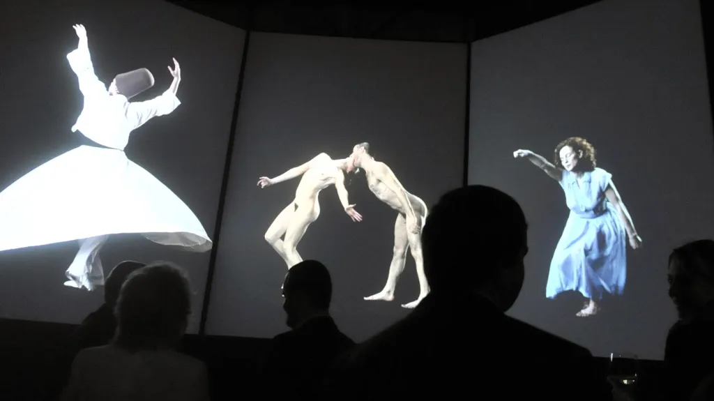 Slow dancing & Figure studies Davida Michalka