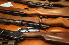 Končí zbraňová amnestie, nelegálně drženou zbraň bylo možné odevzdat od ledna