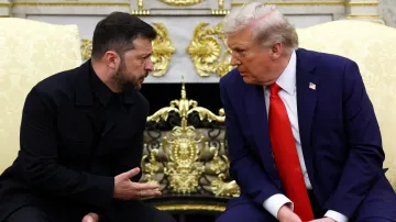 Americký prezident Donald Trump a ukrajinský prezident Volodymyr Zelenskyj v Oválné pracovně Bílého domu
