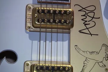 Výstava v Londýně se dívá za scénu Amy Winehouseové