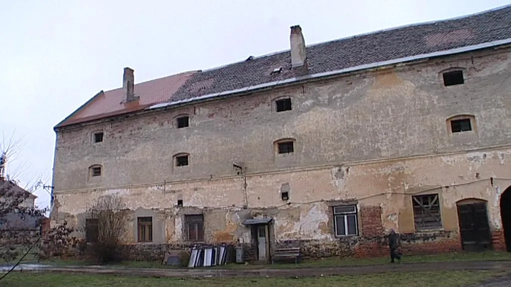 Barokní sýpka v Kostelci na Hané