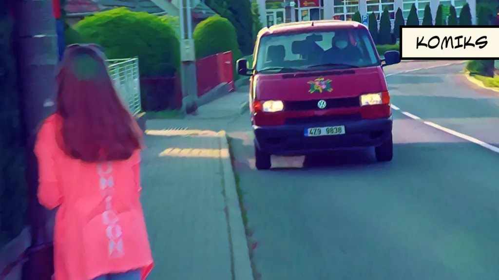 Starosta rozváží děti do škol