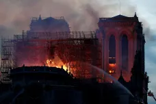 Češi přispěli na obnovu Notre-Dame necelým milionem korun
