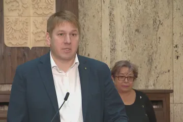 Počet nakažených covidem stoupá, pacientů v těžkém stavu je kolem čtyřiceti