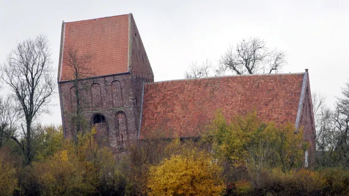 Kostel v Suurhusenu s nejšikmější věží Evropy