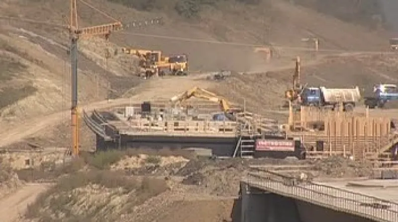 Novou naději na dostavbu má nyní poslední třináctikilometrový úsek dálnice D8 mezi Lovosicemi a Ústím nad Labem.