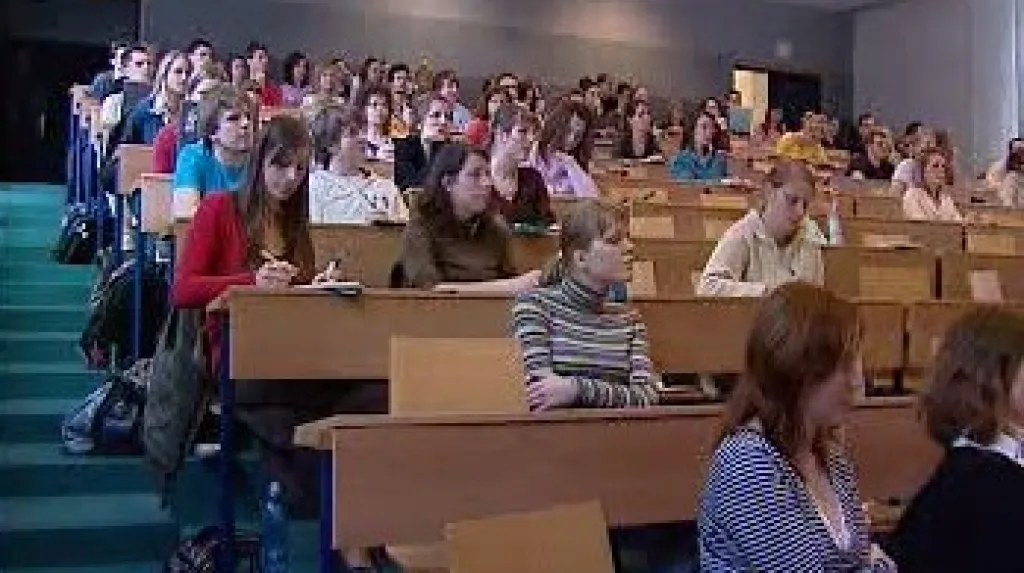 Vysokoškolští studenti