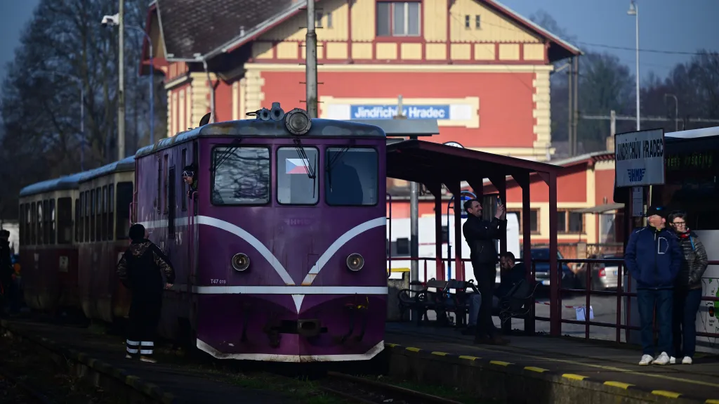 Zahájení pravidelného turistického provozu na jindřichohradecké úzkokolejce